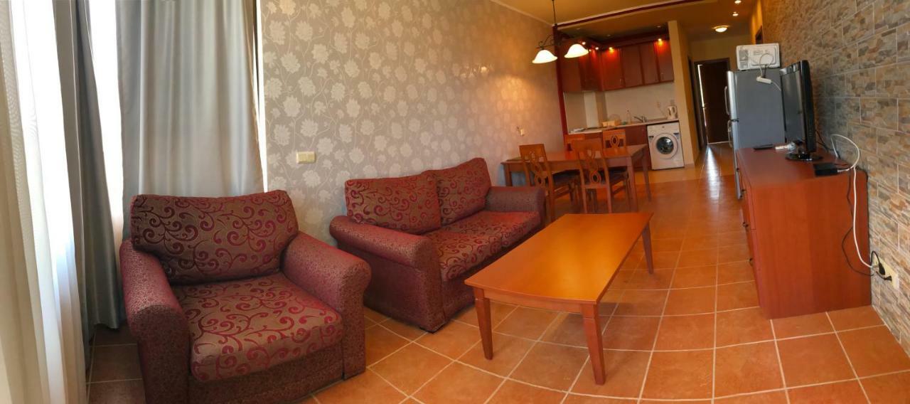 Apartment 2Br, Тристаен In Complex Green Life Sozopol Exterior photo